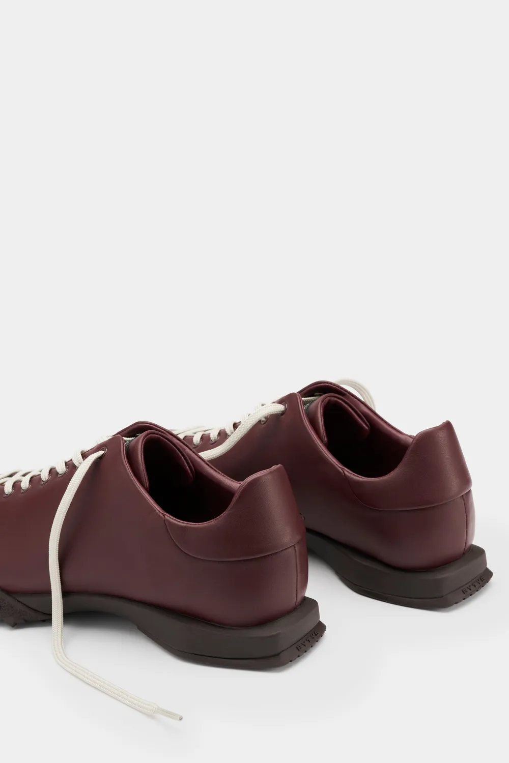 Eytys Eden Cherry Leather sneakers cherry pelle