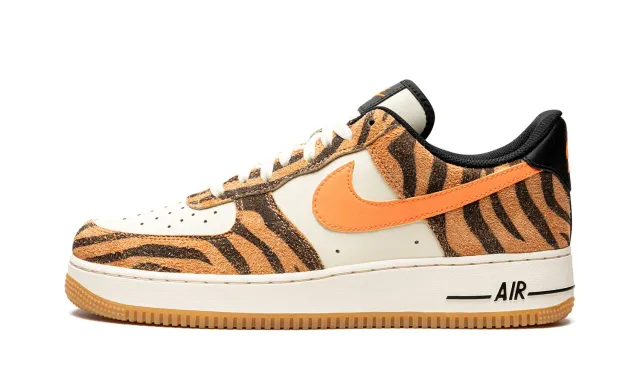 Nike Air Force 1 Basso sneakers latte cocco 42.5 EU pelle