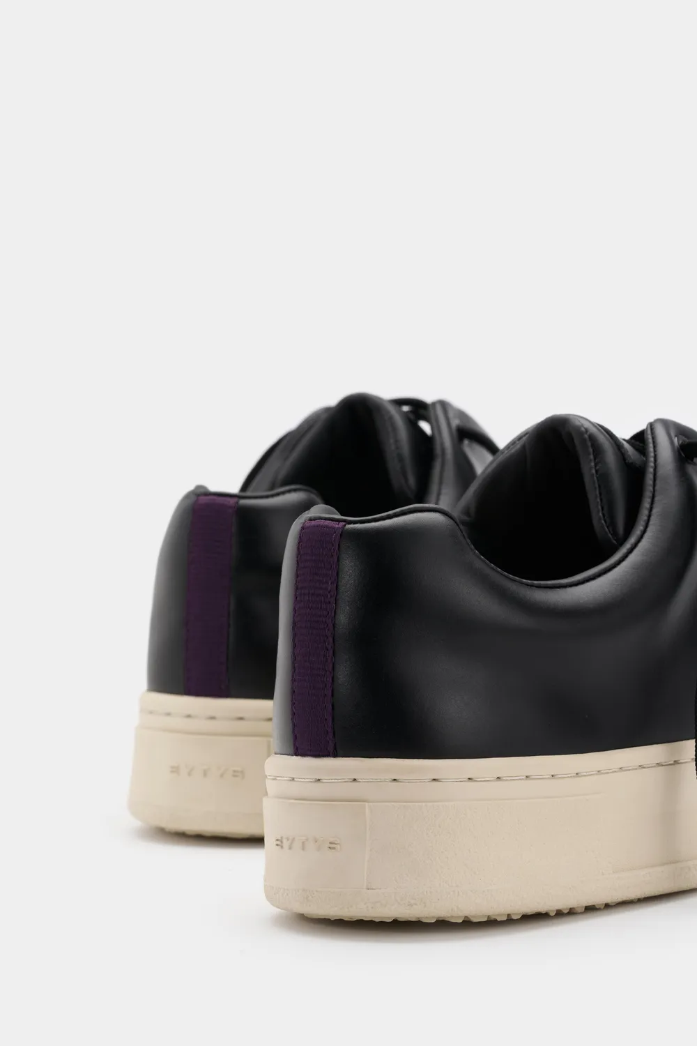 Eytys Doja Lace-Up sneakers nere pelle lucida