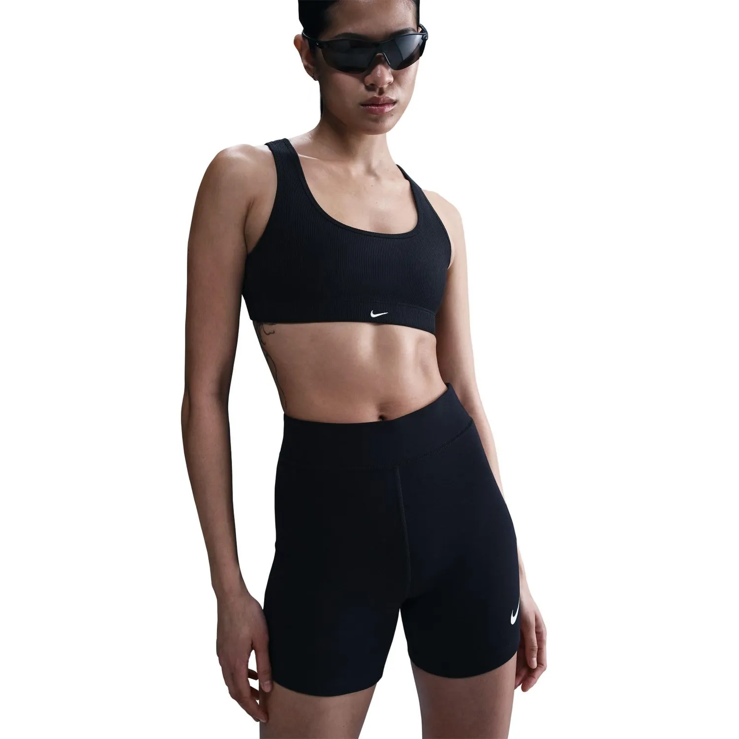 Nike Sportswear Classic shorts biker donna M neri