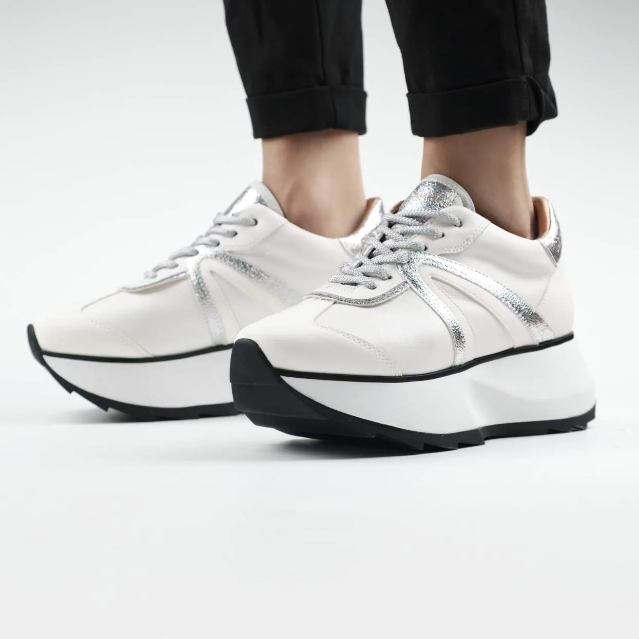 Alexander Smith Chelsea White Silver sneakers donna pelle plateau