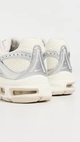 Nike Air Max Moto 2K sneakers donna 40 EU nere
