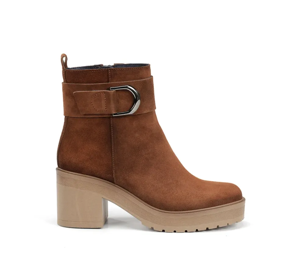 Fluchos Sarah D9573 tronchetti donna marroni tacco