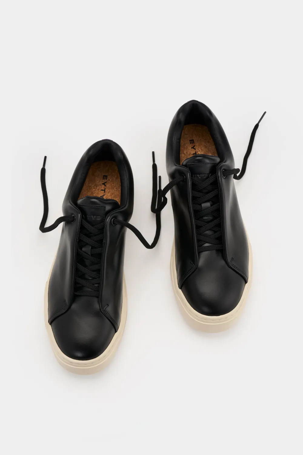 Eytys Doja Lace-Up sneakers nere pelle lucida