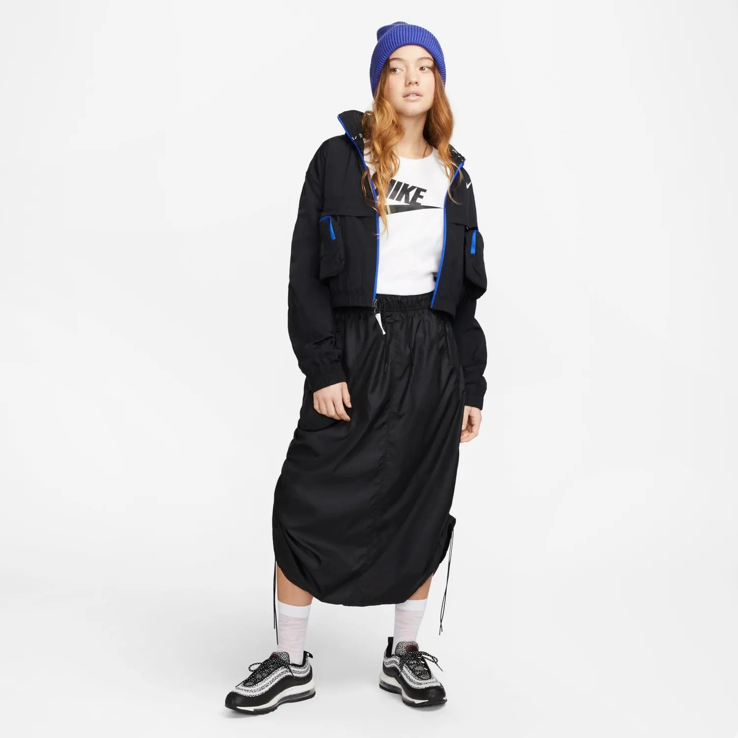 Nike NSW Tee Essntl LS ICN Ftra maglia donna bianco