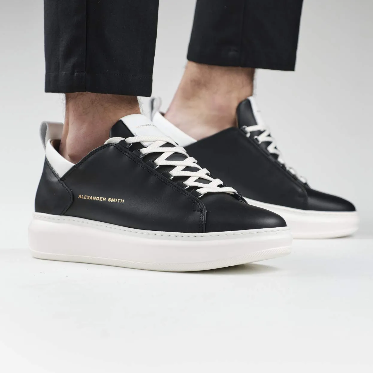 Alexander Smith Wembley Black White sneakers uomo pelle