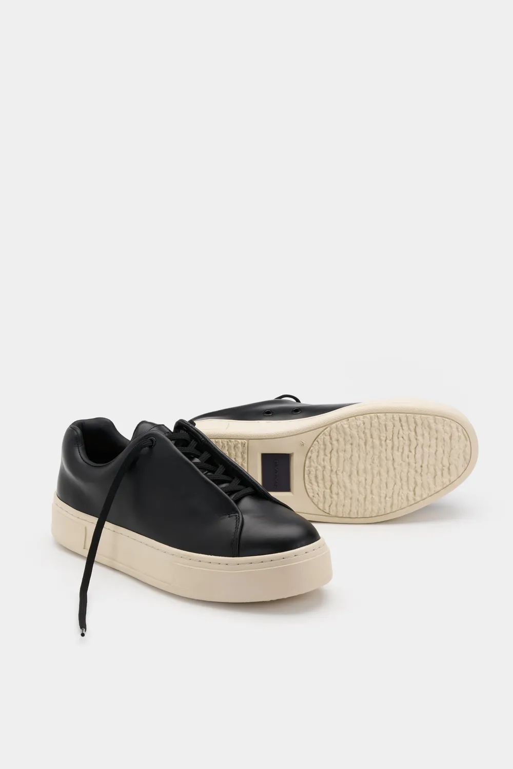 Eytys Doja Lace-Up sneakers nere pelle lucida