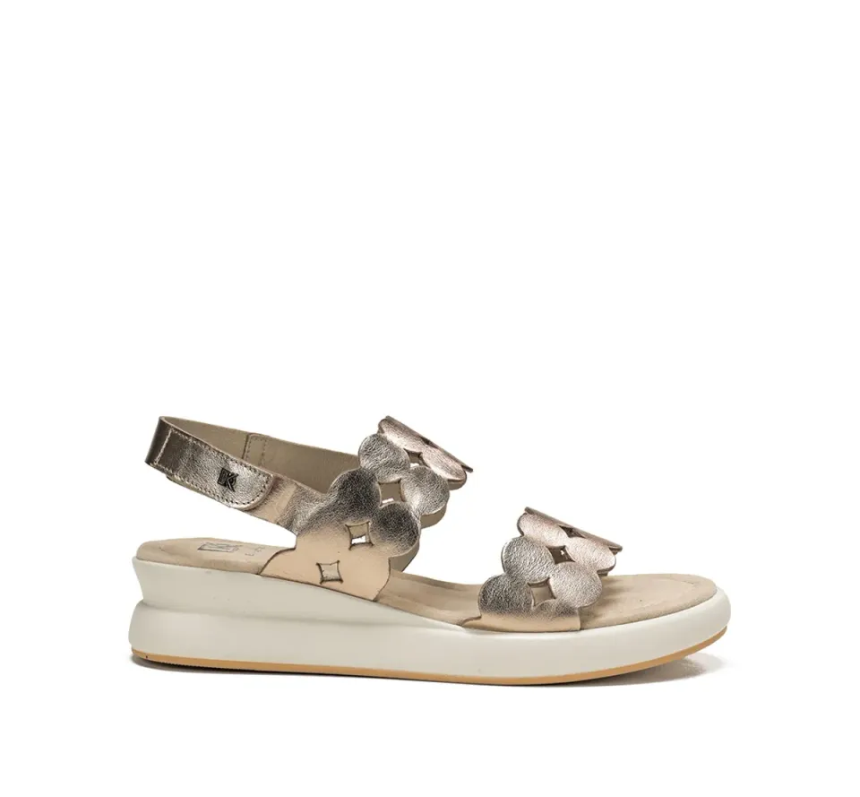 Fluchos Slam D9291 sandali oro fibbie