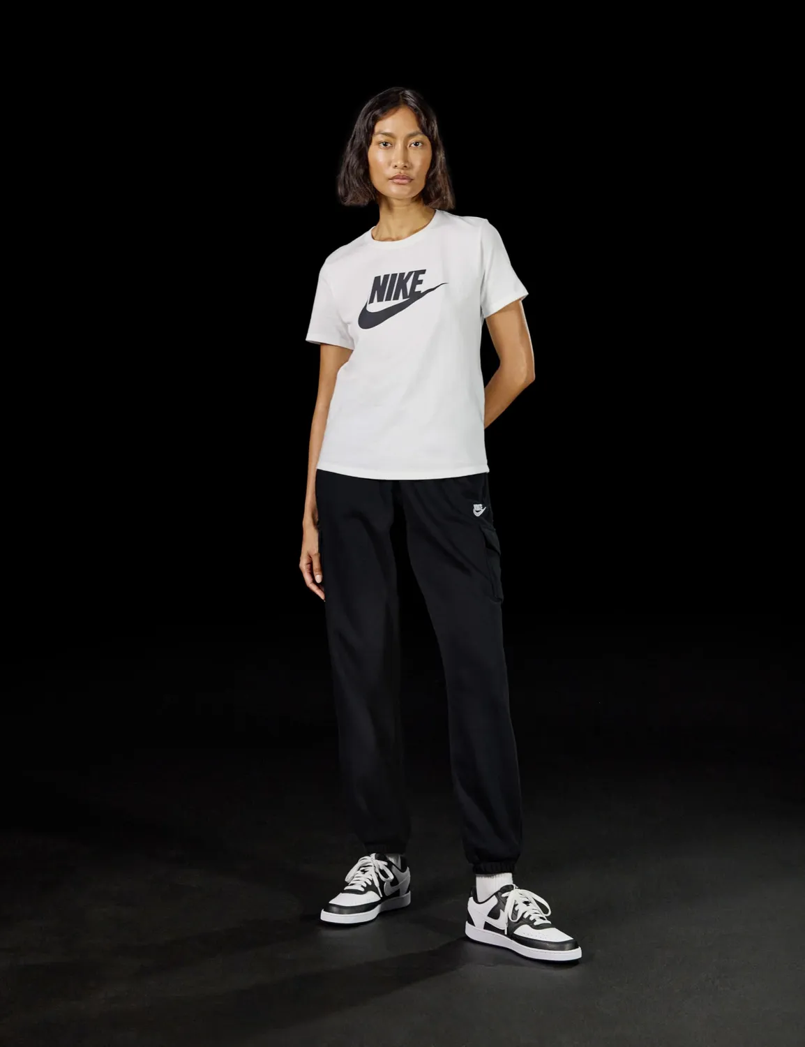 Nike Essential Icon Futura t-shirt donna nera L