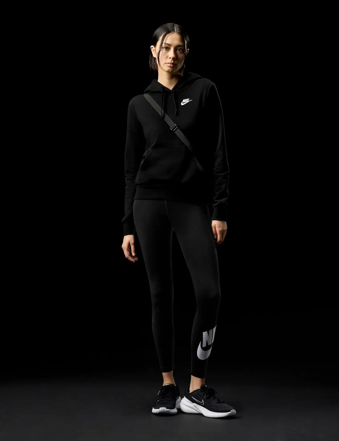 Nike Club Fleece Std Po Hdy felpa cappuccio donna Black White