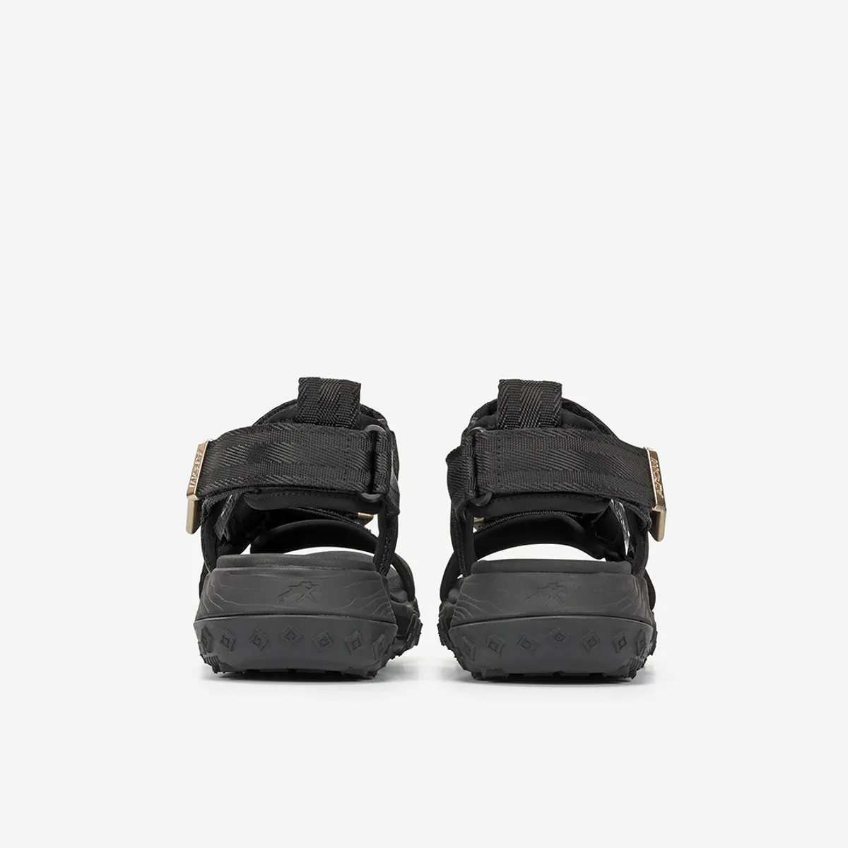 Fluchos Alliance AT187 sandali sport donna neri