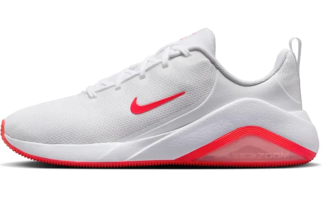 Nike Bella 7 scarpe training donna bianco cremisi