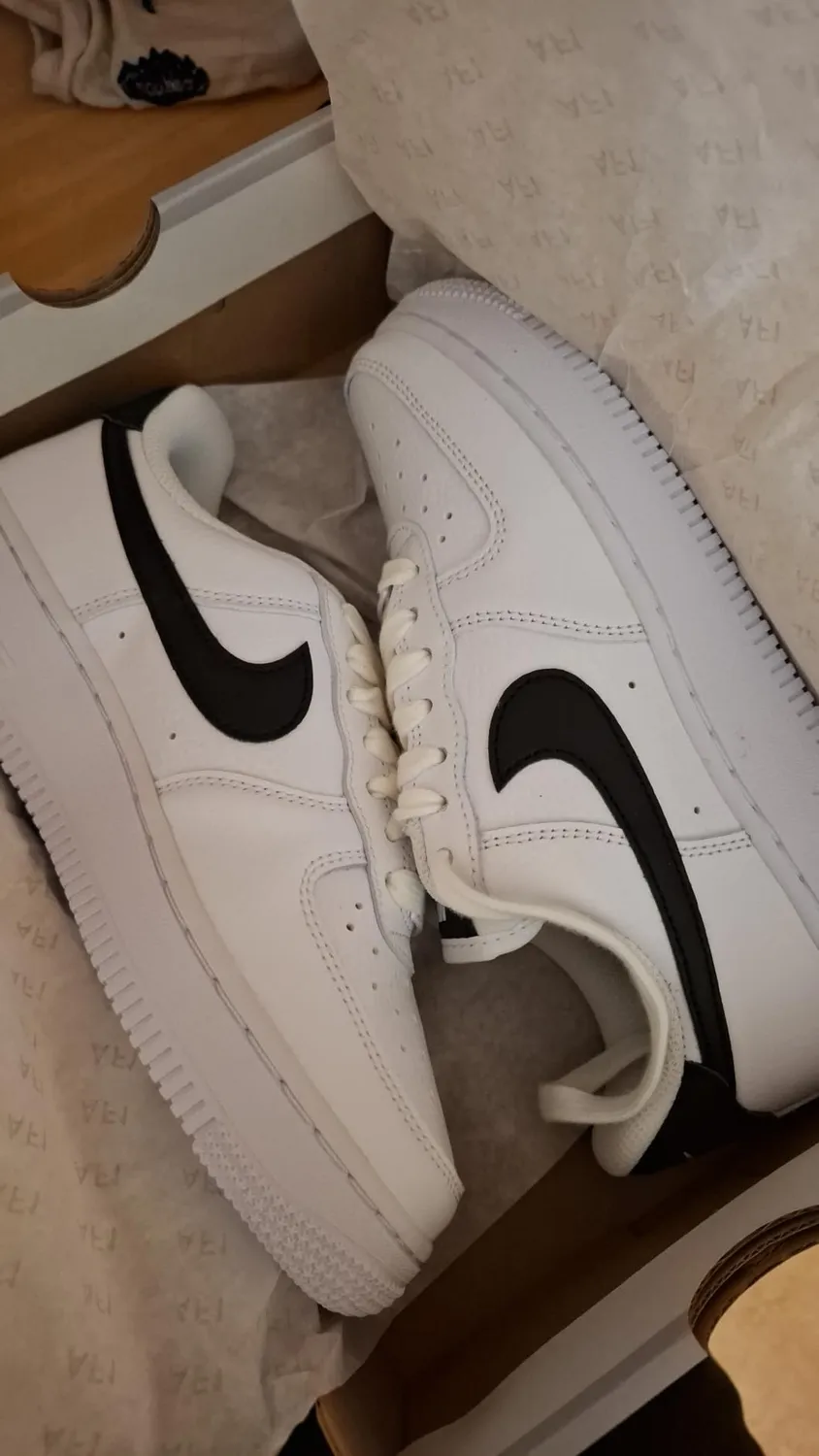 Nike Air Force 1 React scarpe basket uomo streetwear