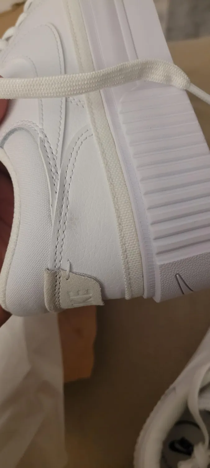 Nike Court Legacy Lift sneakers donna platform bianche