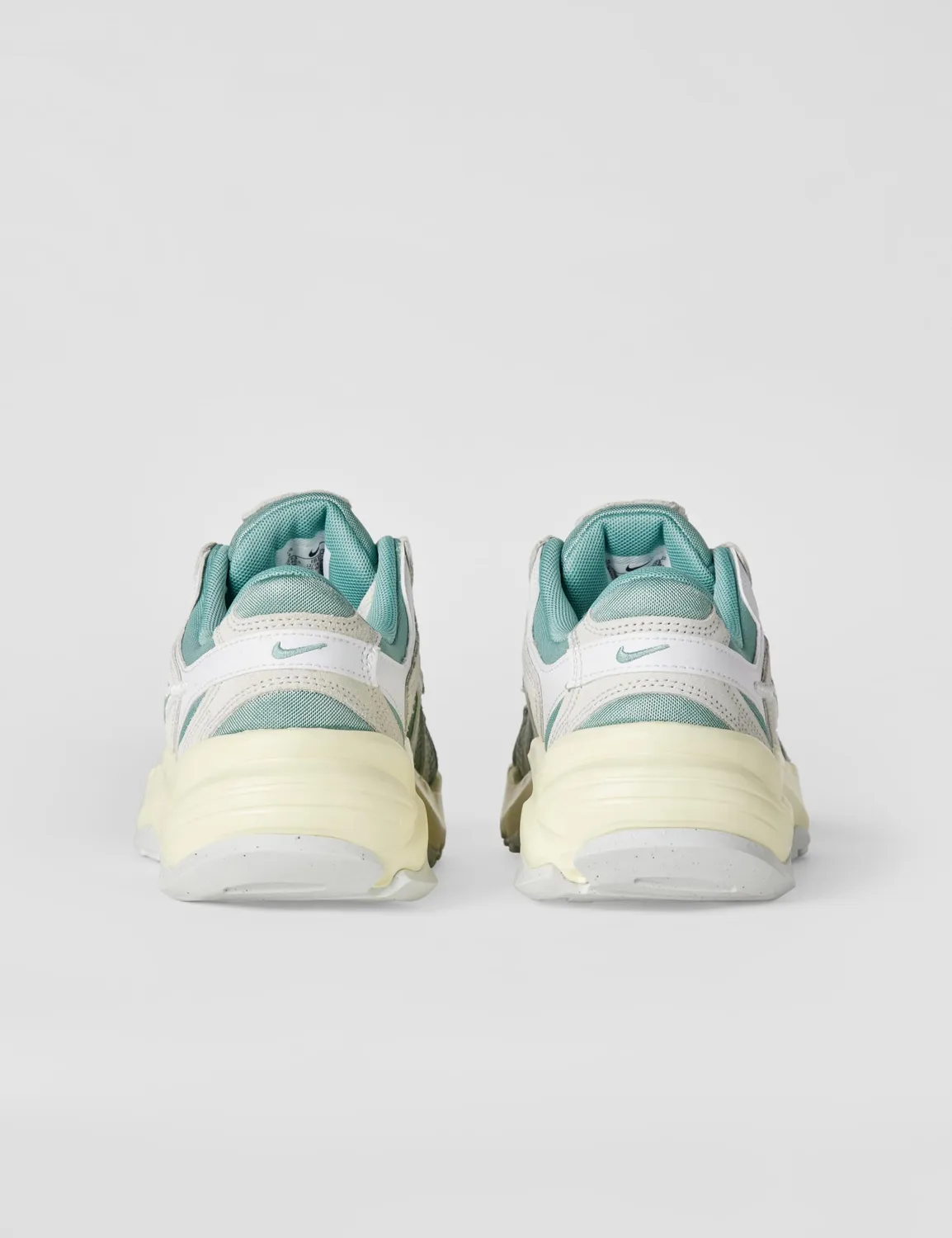 Nike AL8 sneakers donna 40.5 EU photon dust leggere